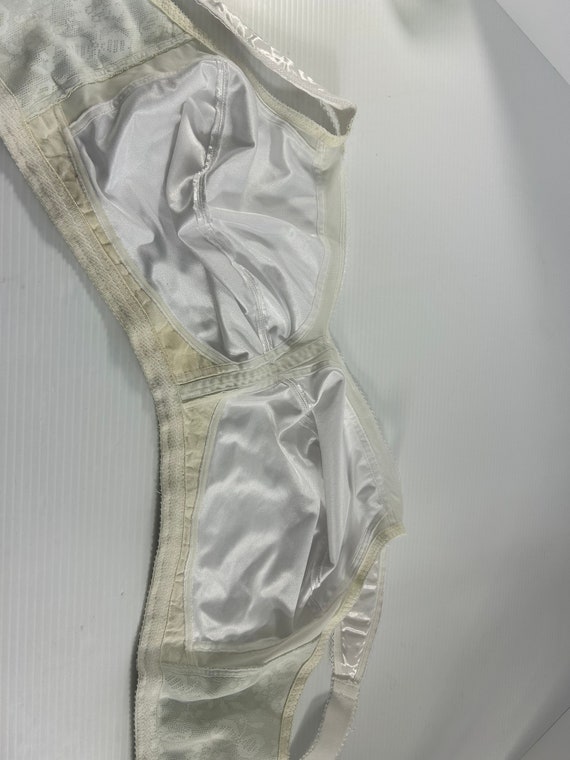 Vintage Playtex 18 Hour Bra Size 46DD Style 4694 Lace White