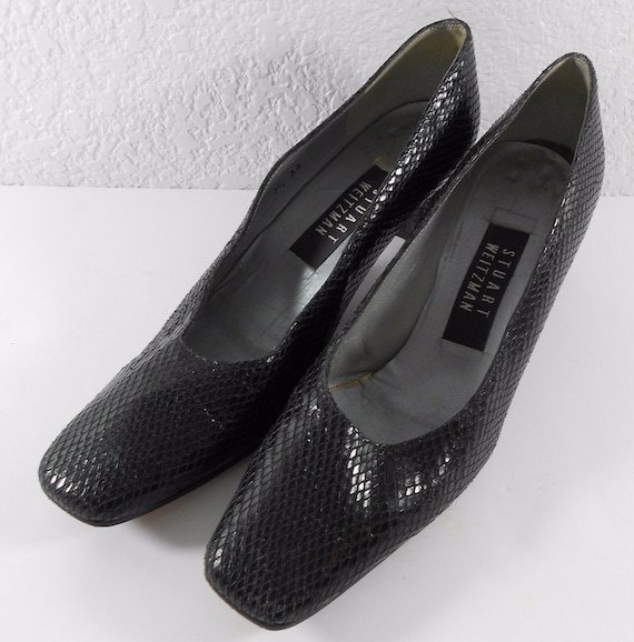 stuart weitzman comet pump