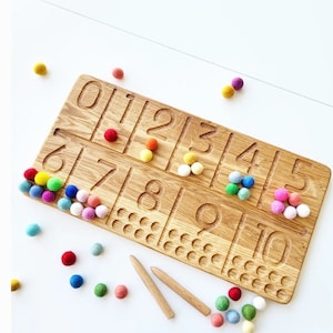 Geschenk für Kinder Montessori Zahlenverfolgungsbrett Vorschule HomeSchule Bildung Zahlenverfolgungswerkzeug Handschrift Rechnen Klassenzimmer Handschrift