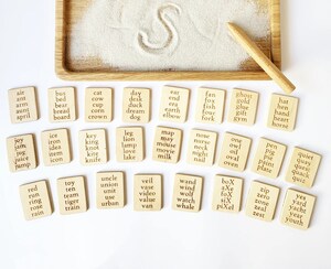 Plateau D'écriture En Sable – Apprentissage Lettres Et Motricité Fine Pour Enfants