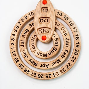 Wooden perpetual Calendar wall Calendar gift for child kids for family learning dates months days of week never ending calendar Montessori