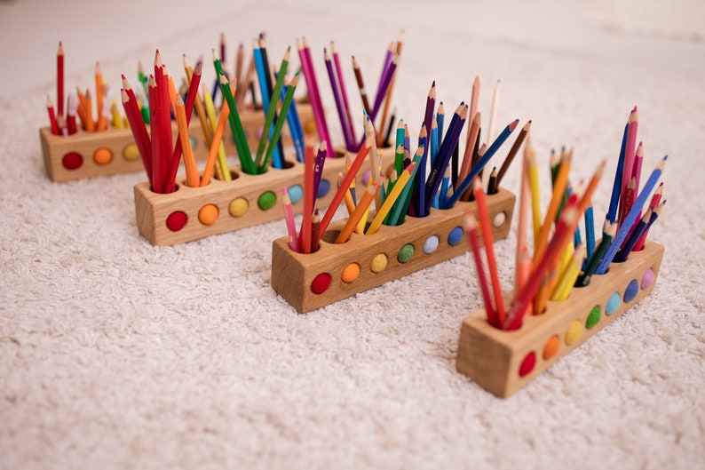 Pencil holder Montessori stiftehalter toddler gift wood desk organizer decor personalized birthday child gifts for kids art supplies teacher 9 holes
