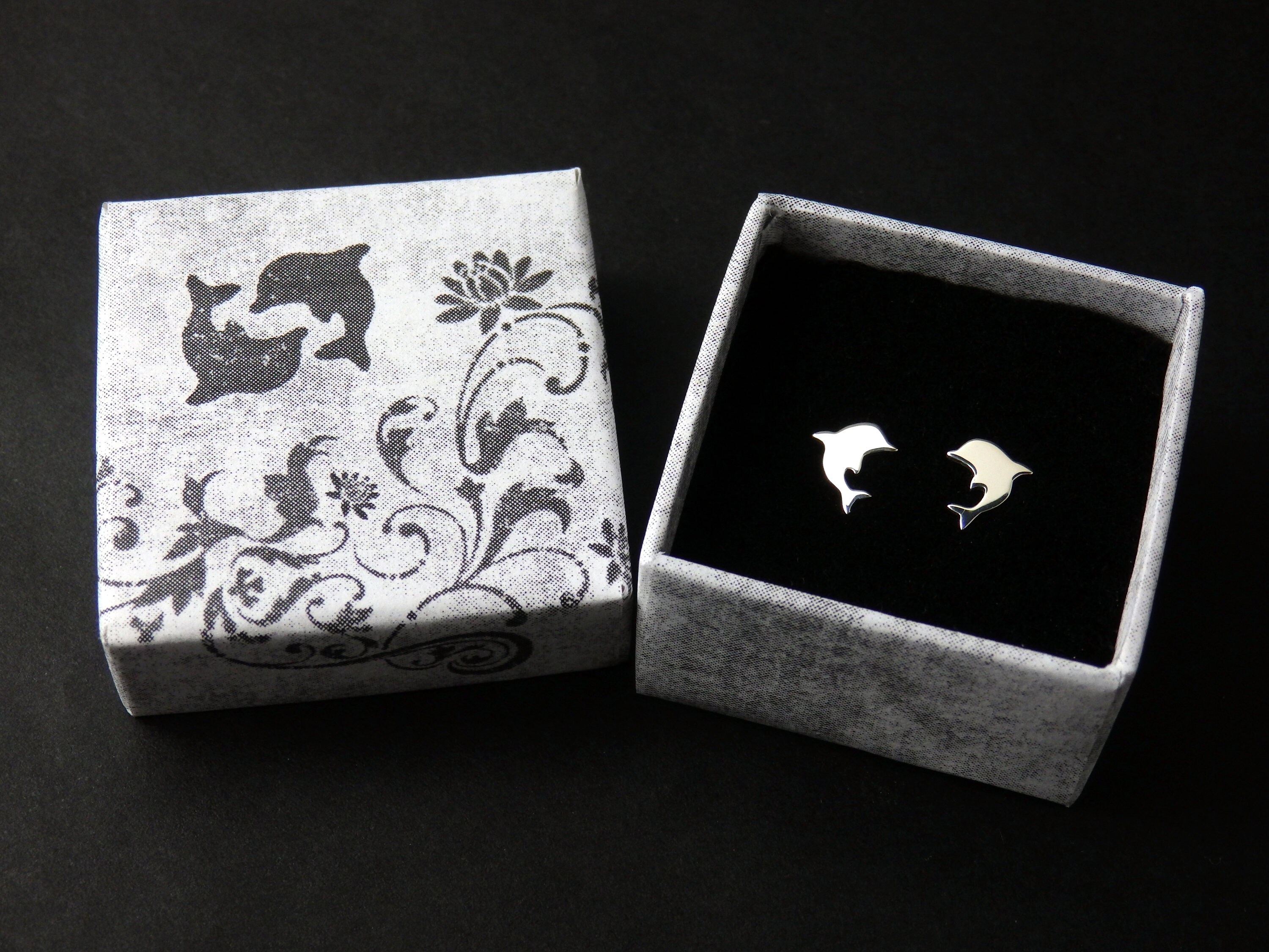 Orecchini a bottone a forma di delfino in argento sterling: placcati in oro rosa e giallo - Italia