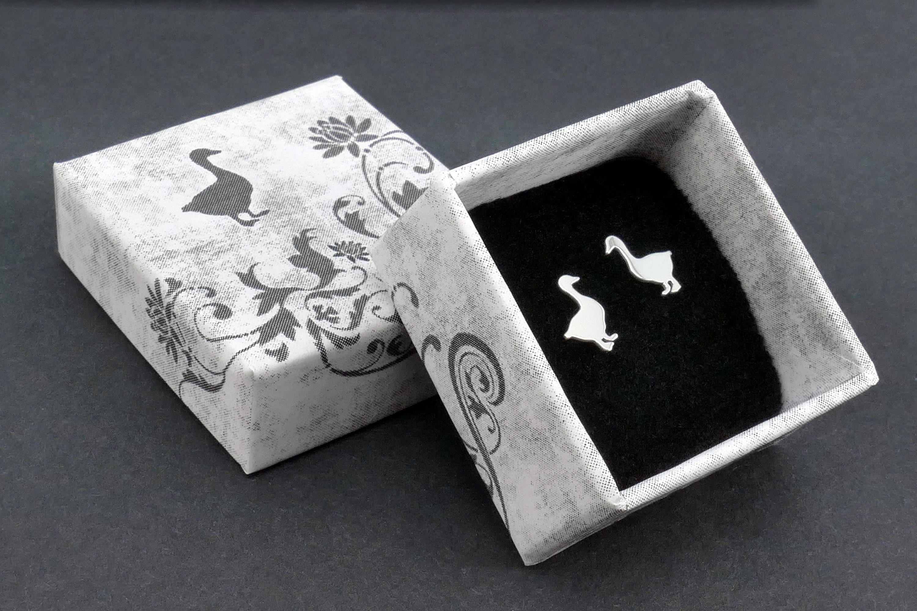 NEWEI Graziosi orecchini a forma di anatra germano reale pendenti, in acrilico, decorazioni per donne, ragazze, ciondoli verdi, Acrilico, Nessuna