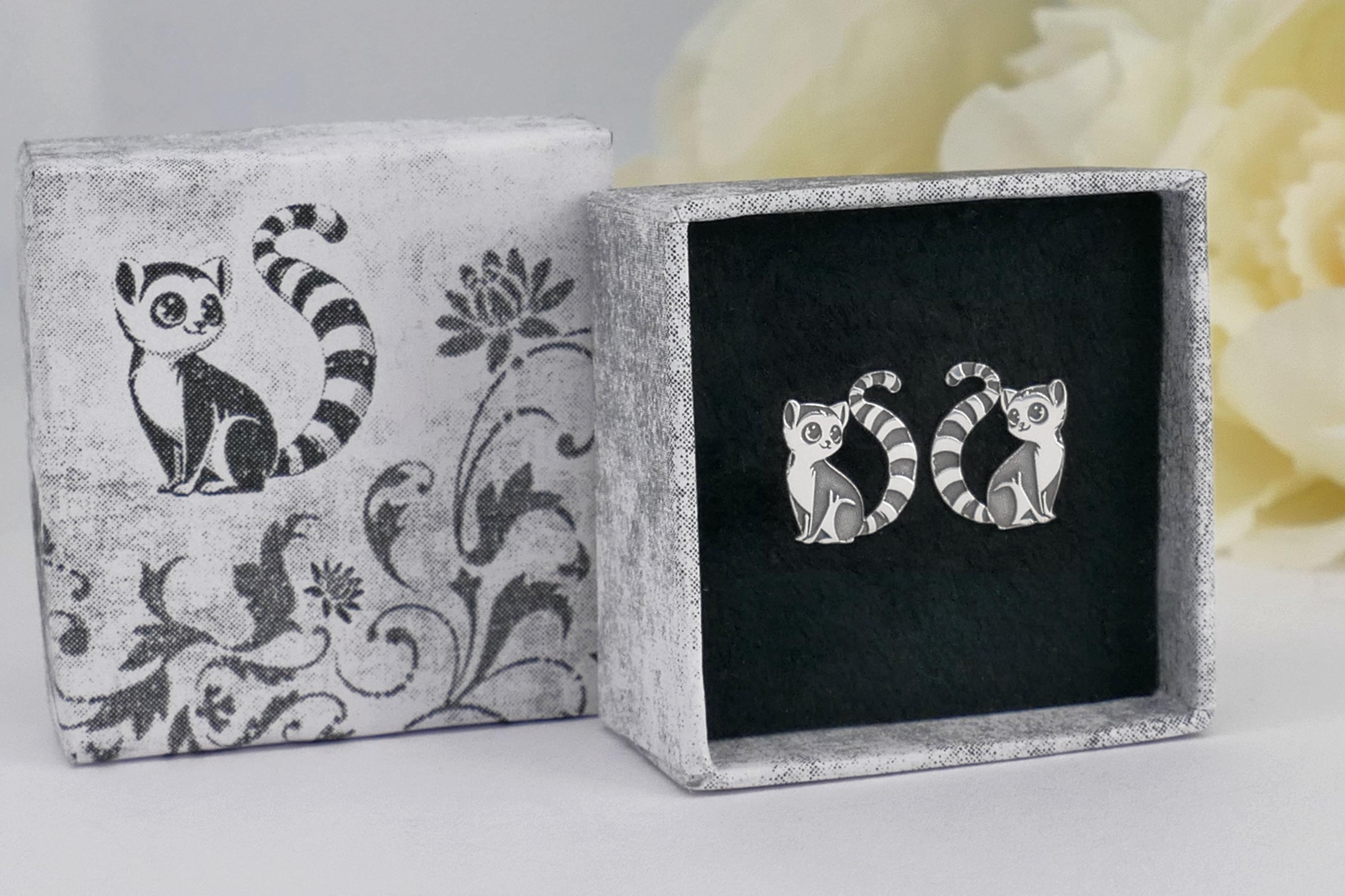 Qual è la differenza tra argento sterling e argento 925