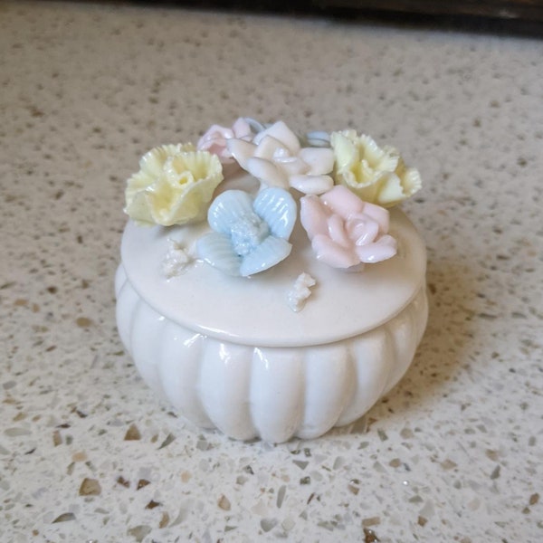 Floral Ring Box. Porcelain Engagement Ring Box. Capodimonte Pastel Floral Box. Ardalt Japan Round White Box.