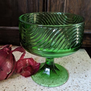 Swirl Pedestal Bowl. E. O. Brody Footed Green Compote. Retro Swirl Green Glass Bowl. Garden Party Dishes