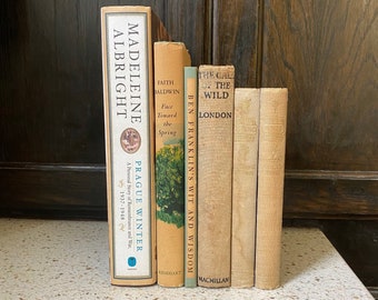 Libro color beige o tostado. Colección de libros marrón claro. Tapa dura antigua. Madeleine Albright, Call Wild, Ben Franklin, Roma, Florencia. Elija uno o todos.