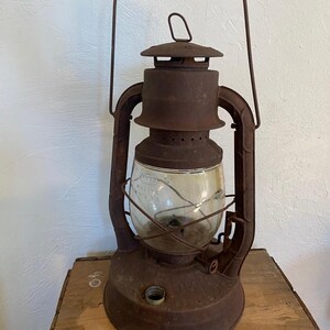 Dietz Distressed Lantern. D-Lite Worn Lantern.  Rustic Brown Home Decor.