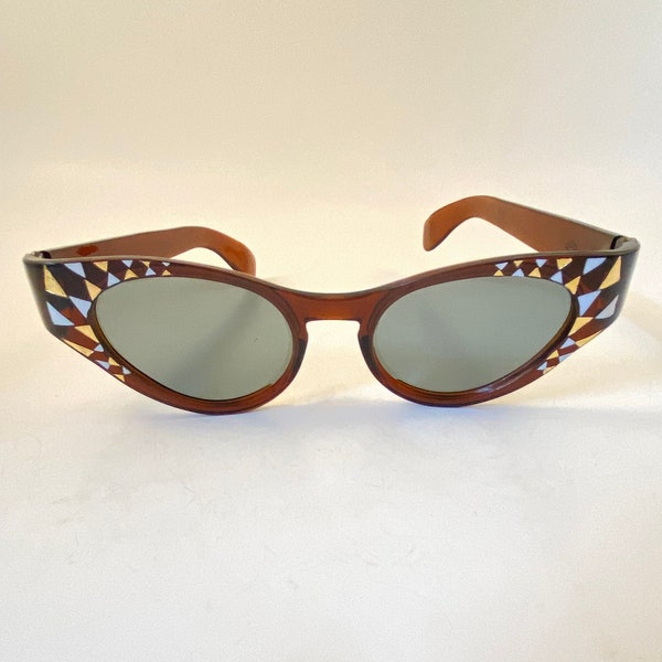 Vintage Sunglasses. Brown Cat Eye Sunglasses. Foster Grant Sunglasses. Costume Attire. Retro Eyeglass Decor. Vintage Ornate Glasses.