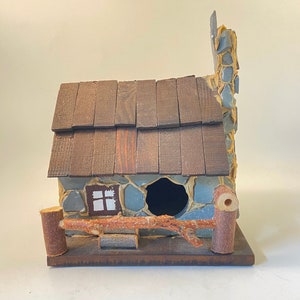 Stone Wood Birdhouse. Log Cabin Birdhouse. Stone Chimney Wood Handcrafted Fairy House. Garden Home. Excellent Condition.