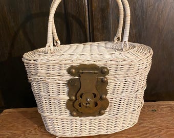 Portemonnee van stro. Stro zomer vintage handtas met 2 handvatten. MCM-draagtas met sierlijke sluiting. Retro zomerdraagtas, opbergdoos. Wanddecoratie.