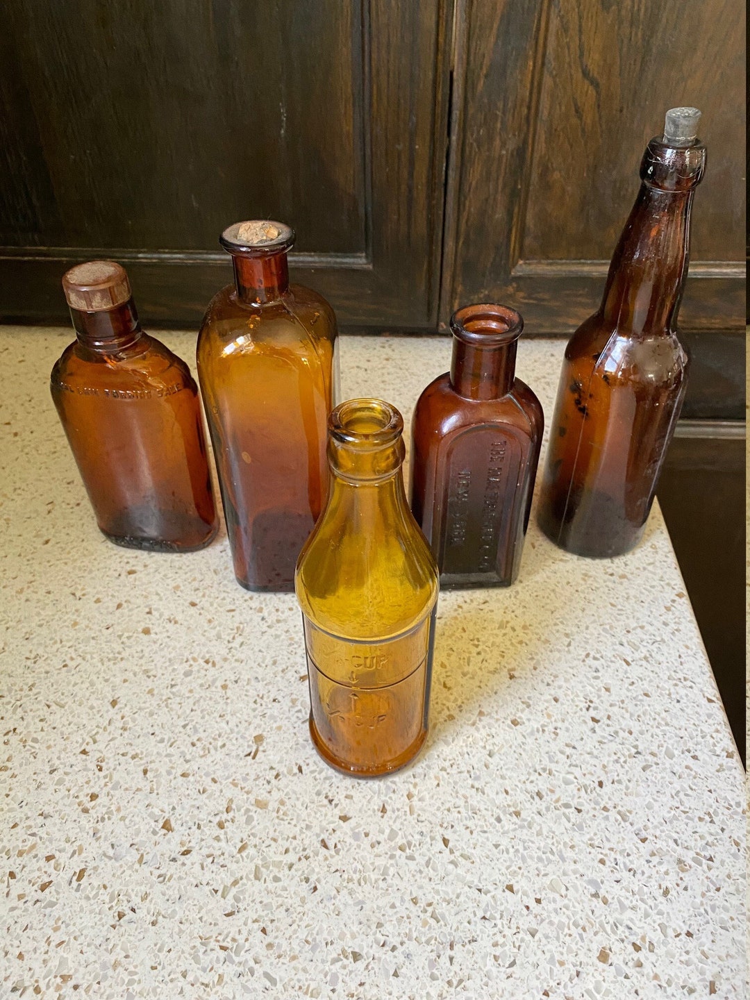 5 Brown Bottles. Tall Old Brown Bottles. Vintage Apothecary, Liquor