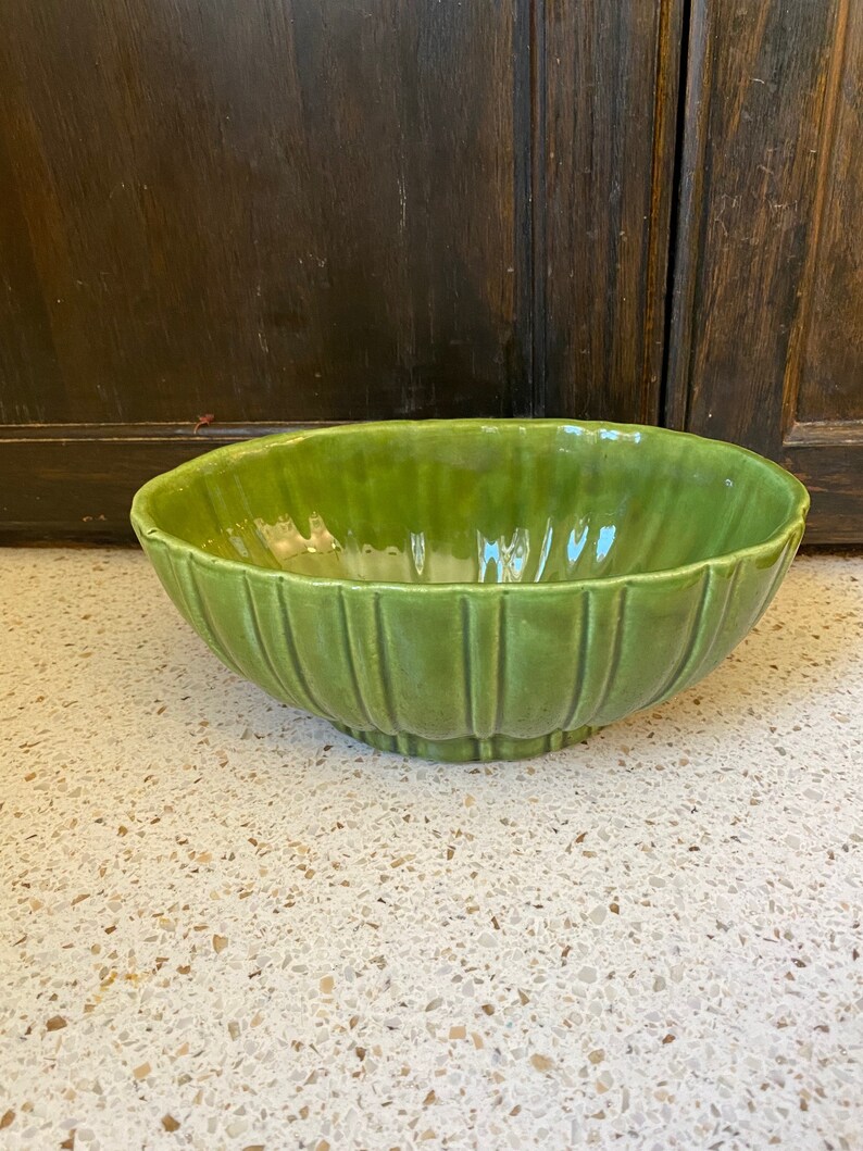 Haeger Planter. Vintage Green Planter. Midwestern Vintage USA Made Succulent Wide Planter. MCM Planter. image 5