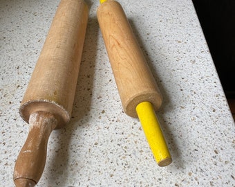 Old Rolling Pin. Rolling Handle Wood Pin. Vintage Wood Rolling Pin. Collectible Yellow Handle or 18 Inch Pin. Baker/Chef Gift.