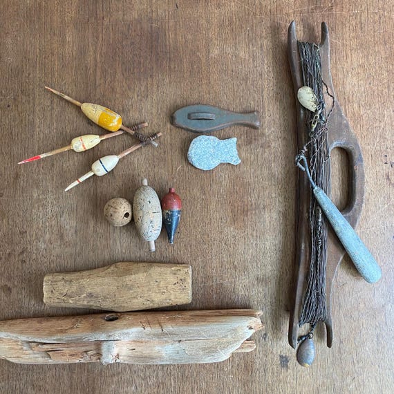 antique cork fish hook setting bobber ST. LOUIS, MISSOURI CARNIVAL COMPANY MONOFILAMENT FISHING LINE CORK | FISHING LINE They come pre Fish Supplies. Bobbers, Corks, Floats.