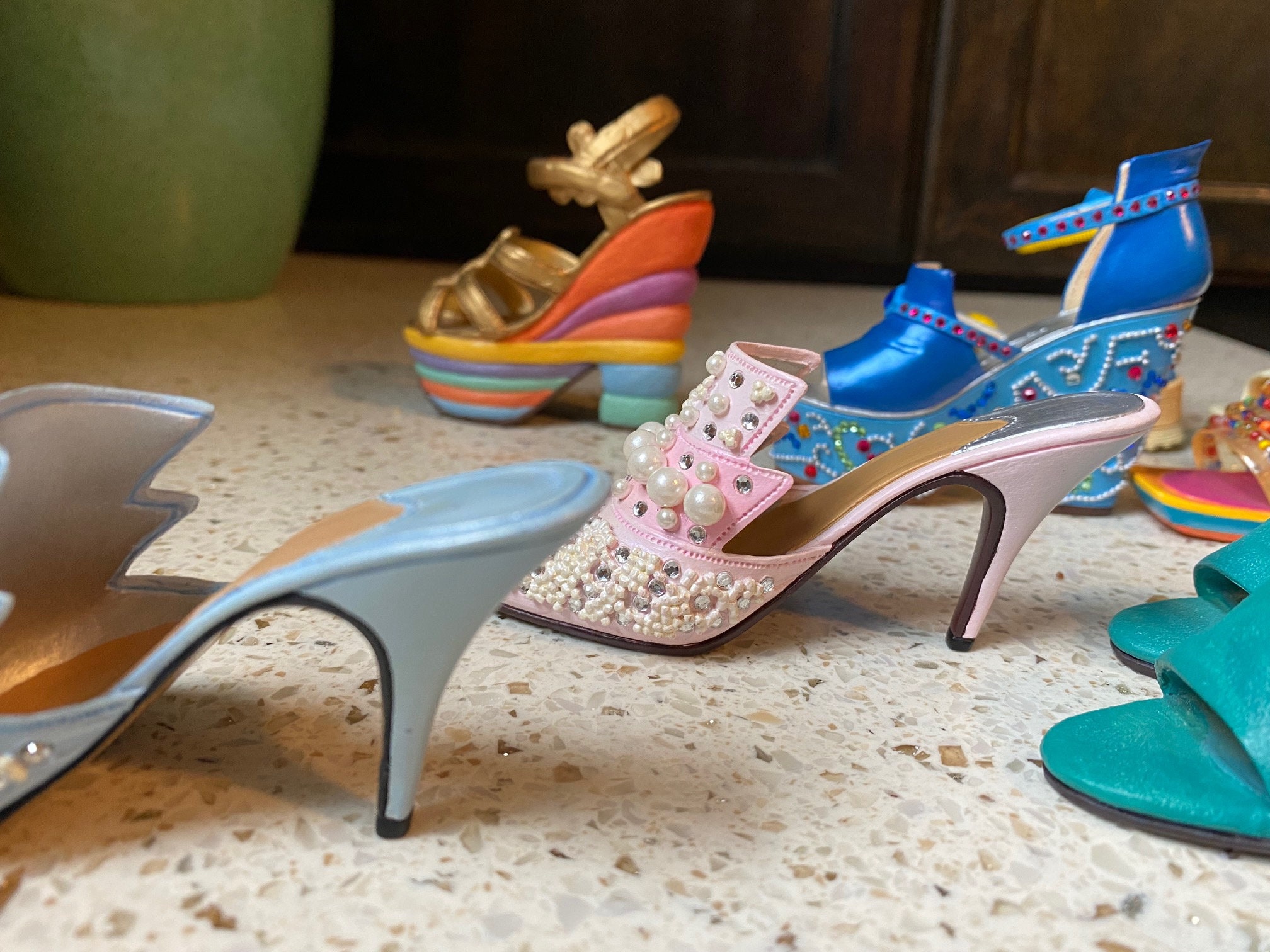 Just the right shoe miniature collectibles outlet