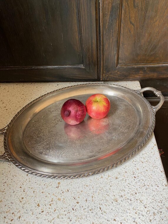 Silver Platter w Handles. Rogers Oval Silver Platter. Ornate Silver Plate Serving Tray. Beautiful Silver Platter
