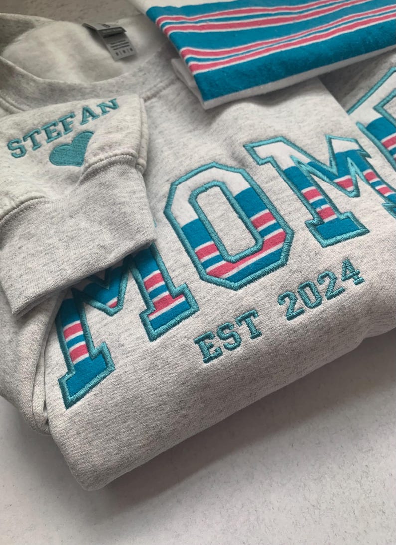 Baby Blanket Mom or Dad Sweatshirt Custom Hospital Blanket Appliqué