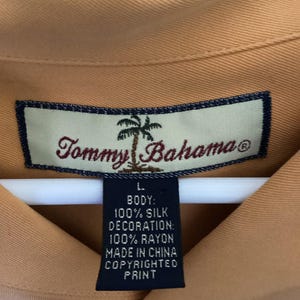 Tommy Bahama Yellow Silk Button Up Vintage Bowling Camp Shirt Mens Large Pocket image 6