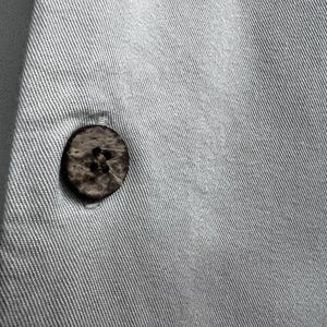 Tommy Bahama Beige Hawaiian Embroidered Tiki Button Up Shirt Mens 2XL Pocket image 5