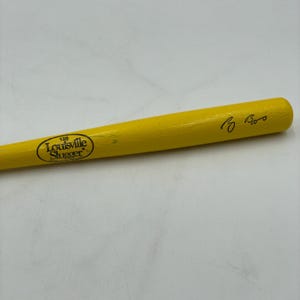 Mini bate de béisbol Louisville Slugger 125 de época, amarillo, de madera, recuerdo de Kentucky en miniatura