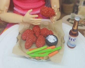 Dollhouse plate of hot wings