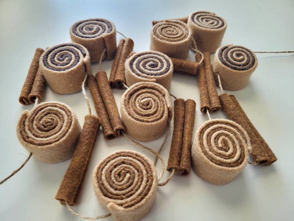 Cinnamon roll and cinnamon stick felt garland banner bunting mantel decoration party backdrop decor