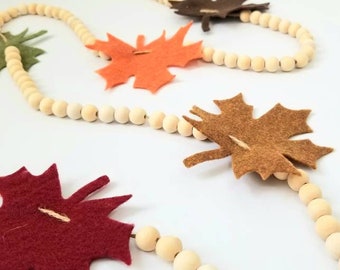 Fall leaves felt garland banner bunting with beads Thanksgiving autumn decoration for mantel party backdrop decor