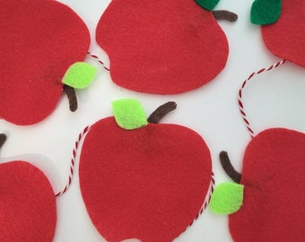 Felt Apple Garland – Red Apple Banner for Back to School, Teacher Appreciation, Fall, Autumn, Classroom, Kitchen, or Farmhouse Decor