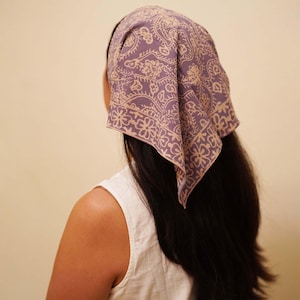 Batik Bandana, gray Lightweight 100% cotton, hand dyed hand printed, wax and dye method, Soft, Java, Indonesia Gift Woman Nurse Pirate Hair