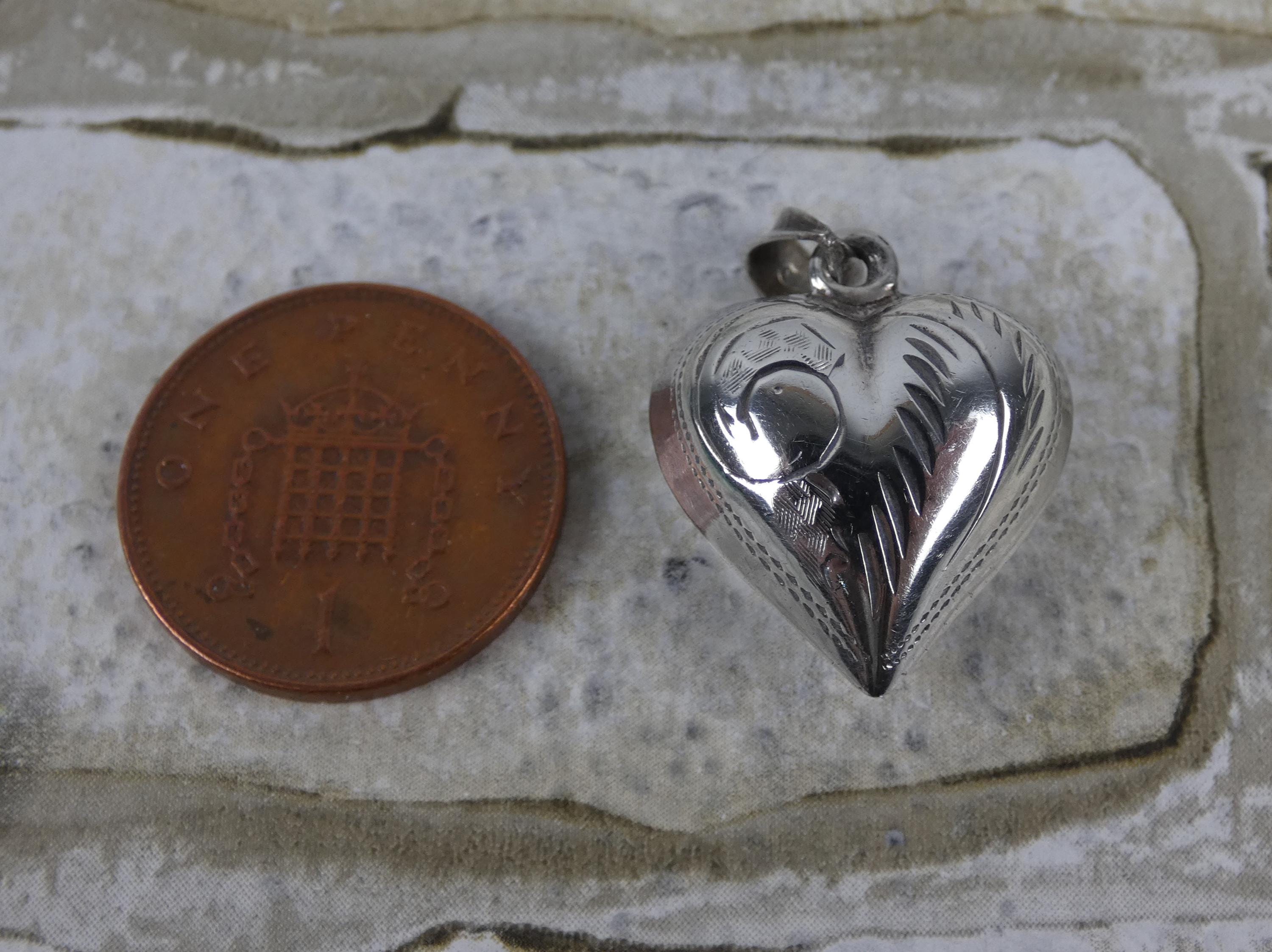 Vintage Sterling Silver Puffy Love Heart Pendant - Etsy