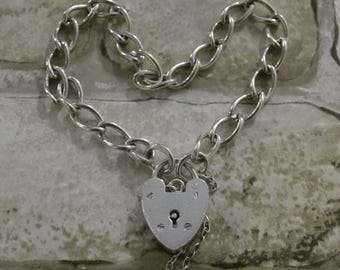 Vintage Sterling Silver Charm Bracelet: Heart Padlock Clasp, 15cm