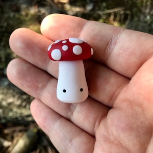 Mini Kawaii Mushroom Fairy House Decoration, Kawaii Toadstool, Mushroom for Fairy Garden