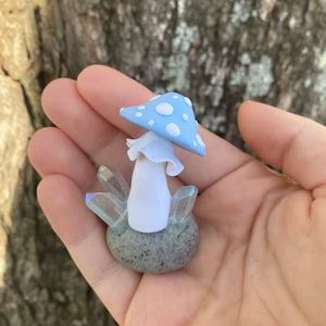 Mushroom Rock with Crystals Figurine, Pale Blue Mushroom Statue, Mushroom with Crystals Fairy Garden Decoration
