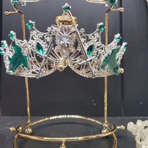 One tiara to rule them all: Lord of the rings inspired silver and green tiara preorder for next batch of tiaras Shards/bright tiara