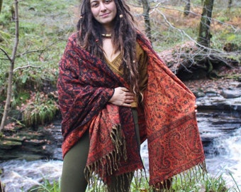 Paisley Shawl Wrap • Unisex Boho Wrap • Suraya Shawl • Festival Blanket Scarf • Vegan Wool Cape • Warm Winter Scarves Women UK • Calluna
