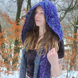 Paisley Kapuzenschal • Unisex Boho Kapuzen Schal Wrap • Decke Hoodie Suraya Schal • Vegan Wolle Kapuzen-Schal Cape • Warme Schals Frauen • Calluna