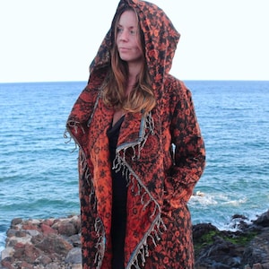 Capa de festival con capucha • Capa encantadora • Capa de cachemira unisex • Poncho cálido de invierno • Bufanda de lana vegana • Chal bohemio largo