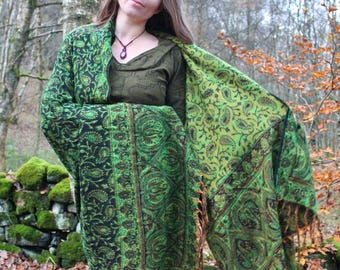 Paisley Shawl Wrap • Unisex Boho Wrap • Suraya Shawl • Festival Blanket Scarf • Vegan Wool Cape • Warm Winter Scarves Women UK • Calluna
