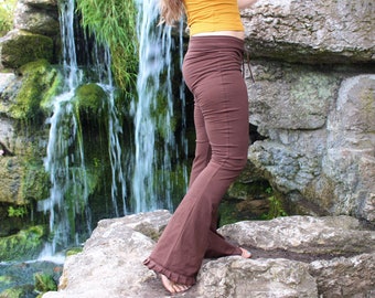 flare yoga pants outfit