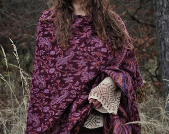 Paisley Shawl Wrap • Unisex Boho Wrap • Suraya Shawl • Festival Blanket Scarf • Vegan Wool Cape • Warm Winter Scarves Women UK • Calluna