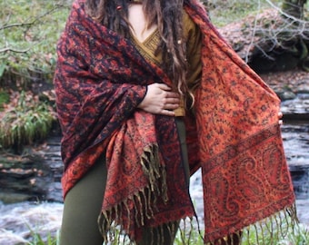 Paisley Shawl Wrap • Unisex Boho Wrap • Suraya Shawl • Festival Blanket Scarf • Vegan Wool Cape • Warm Winter Scarves Women UK • Calluna