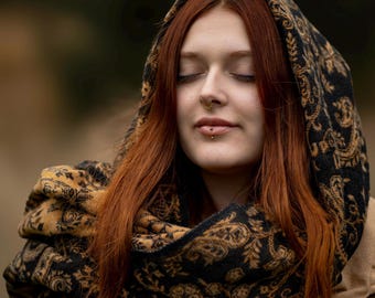 Paisley Shawl Wrap • Unisex Boho Wrap • Suraya Shawl • Festival Blanket Scarf • Vegan Wool Cape • Warm Winter Scarves Women UK • Calluna