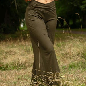 Temple Pants • Flowy Yoga Pants • Wide Leg Dance Trousers Women • Relaxed Fit Flow Palazzo Pants • Calluna Clothing