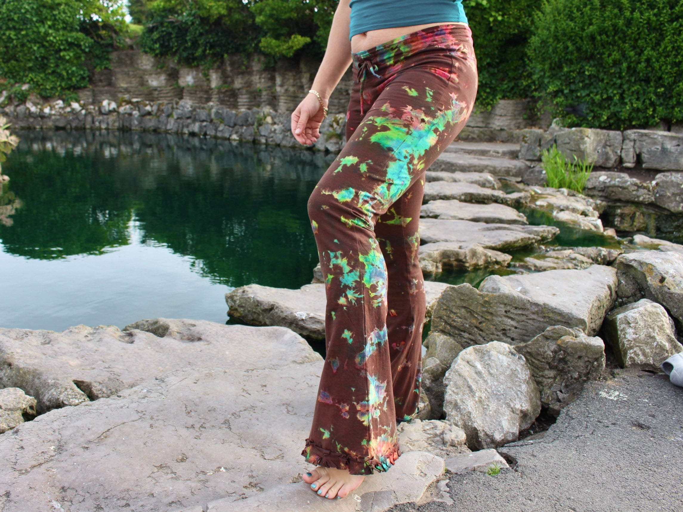 Tree of Life Fractal Tie Dye Flared Leggings Blue