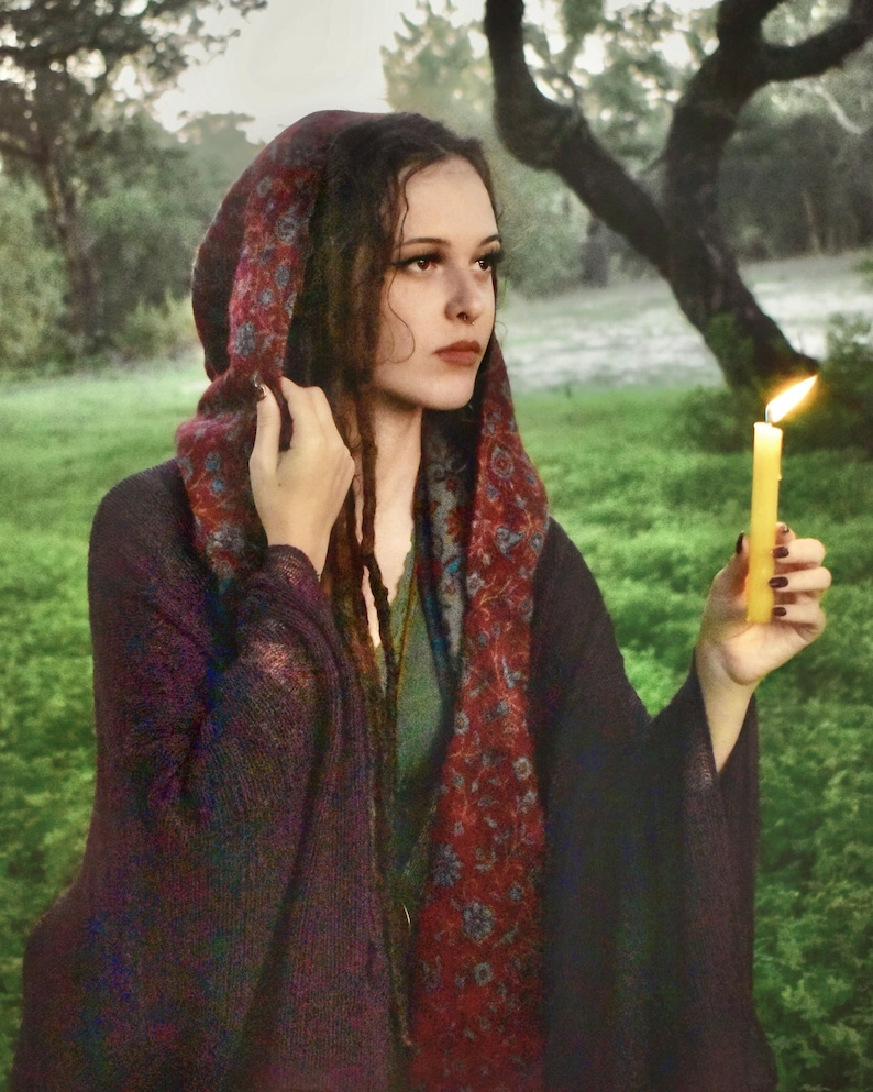 Paisley Kapuzenschal • Unisex Boho Kapuzen Schal Wrap • Decke Hoodie Suraya Schal • Vegan Wolle Kapuzen-Schal Cape • Warme Schals Frauen • Calluna Bild 12