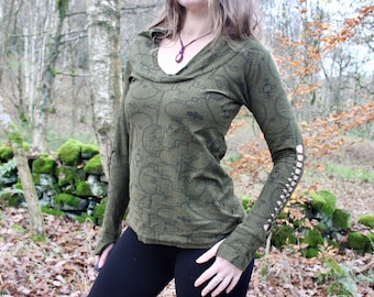 jumper with thumb holes uk