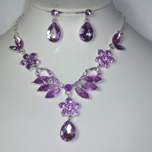 Purple Rhinestone Necklace and Earrings Set Wedding Bridal Necklace, Prom Necklace Pageant Bridesmaid  Quinceanera  Statement Party Formal