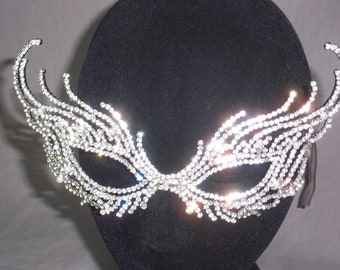 rhinestone mask,silver mask, bridal wedding mask, halloween mask, masquerade ball mask, costume ball mask, new years mask, mardi gras mask